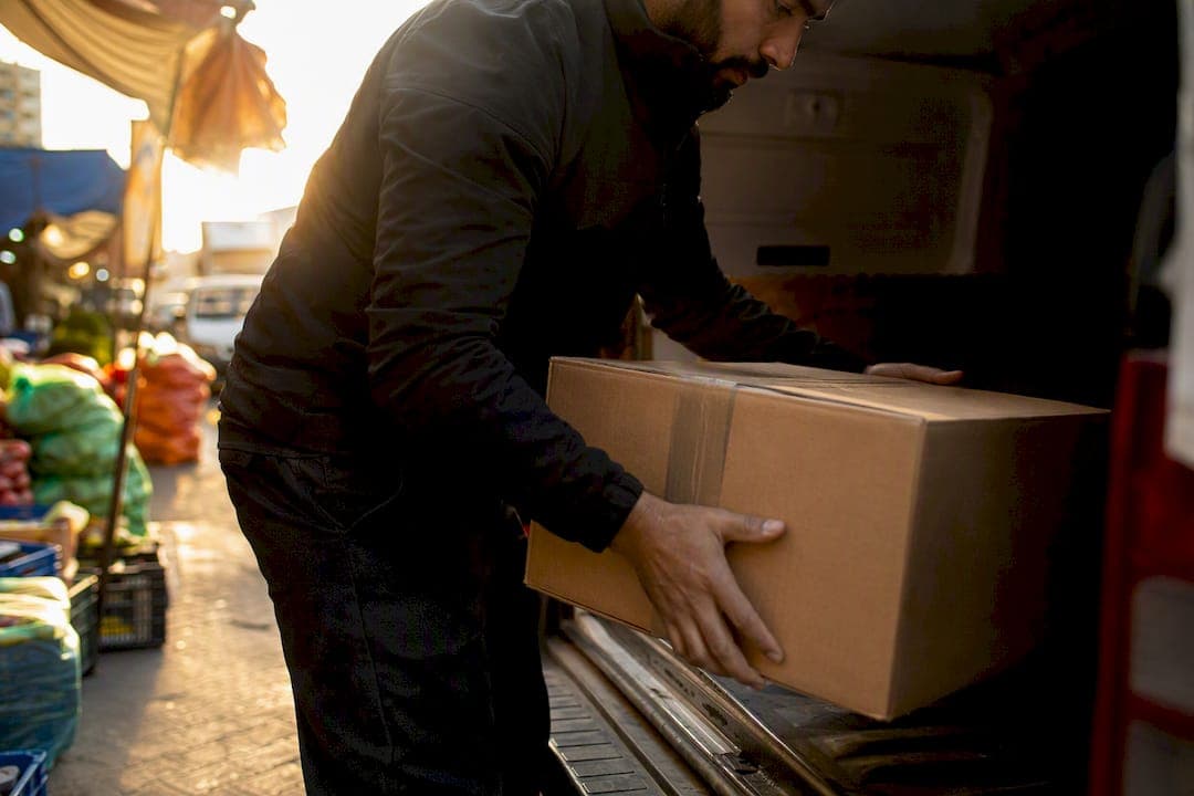 Optimise your courier dispatch schedule for speed and cost